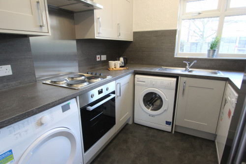 rentinc-stanmore-grove-ls4-2rj-leeds-37520763820231010051208AM