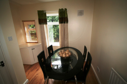 rentinc-talbot-view-ls4-2rq-leeds-89082538420231010051411AM