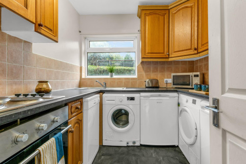 rentinc-talbot-view-ls4-2rq-leeds-92500498920251031123332AM