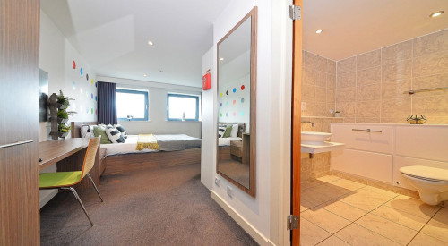 Gallery Apartments - Gallery - 37