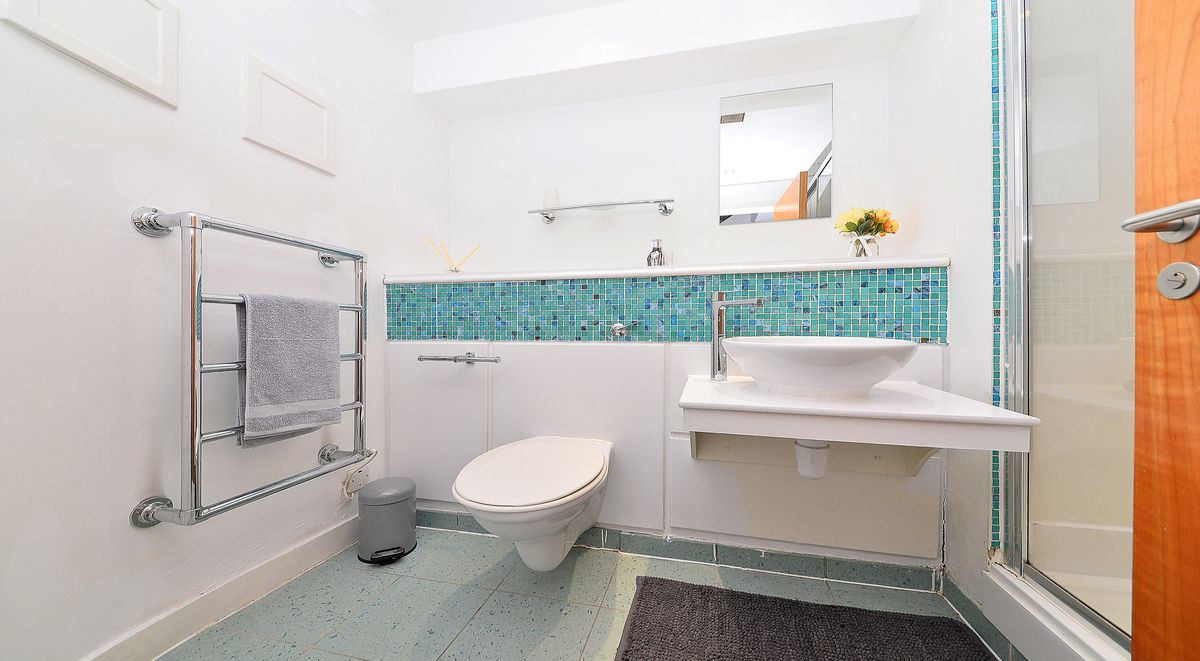  Split Level Studio  -  Gallery Apartments  - Gallery -  9