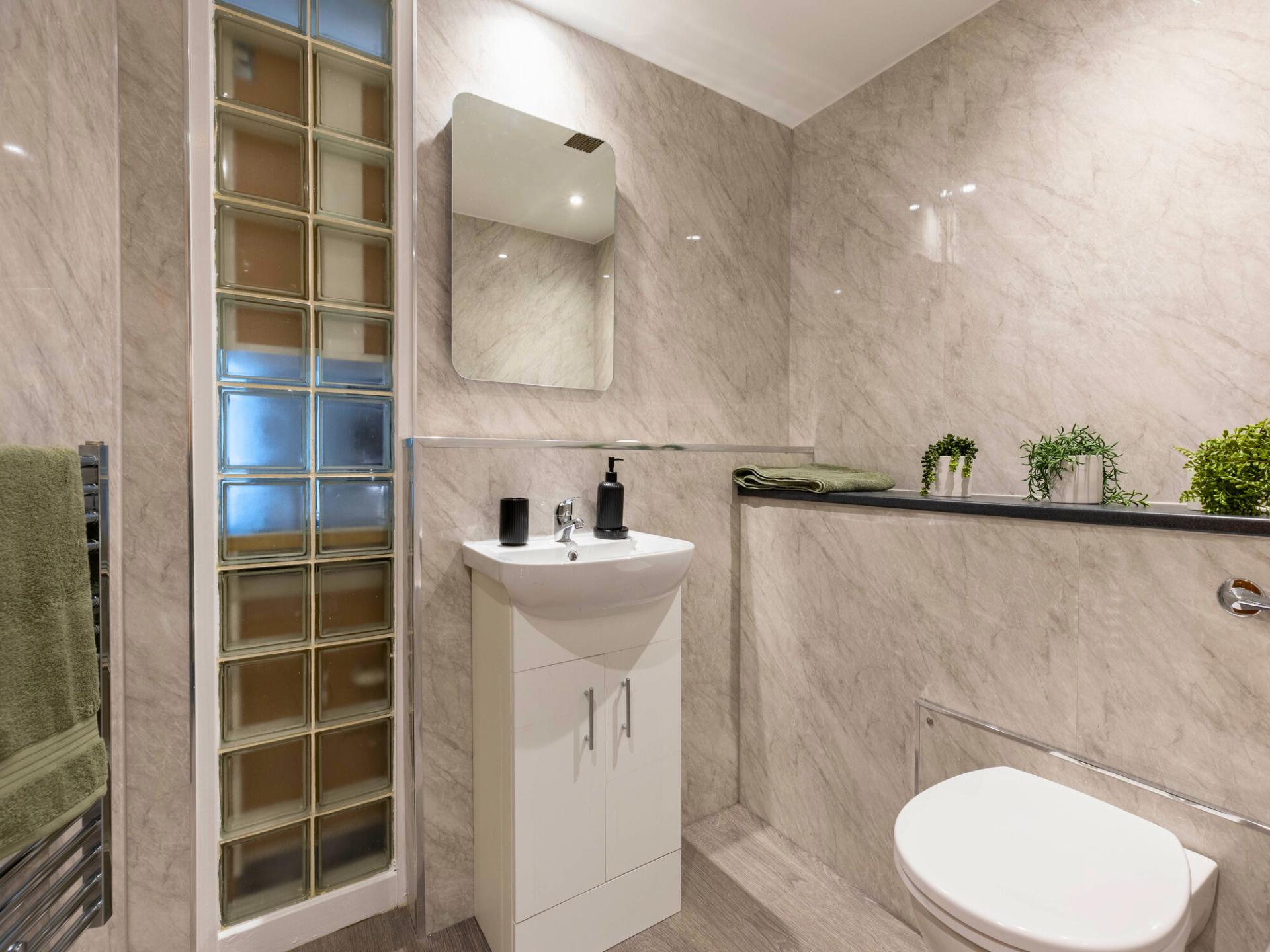  Deluxe Plus Studio  -  Gallery Apartments  - Gallery -  17
