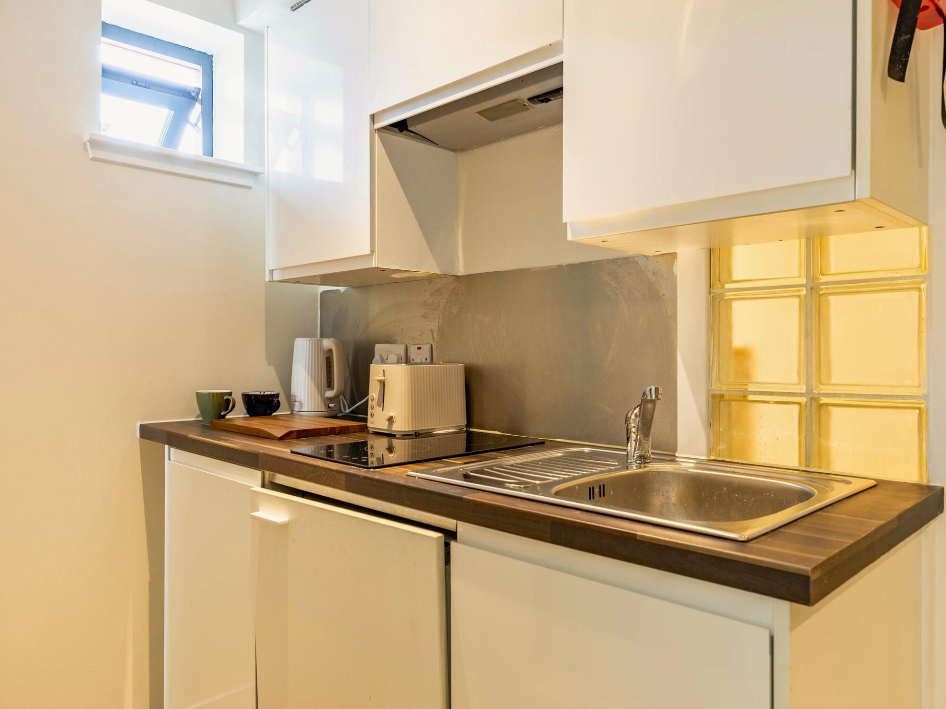  Deluxe Plus Studio  -  Gallery Apartments  - Gallery -  4