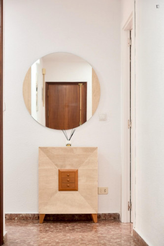Homely double bedroom in Benimaclet