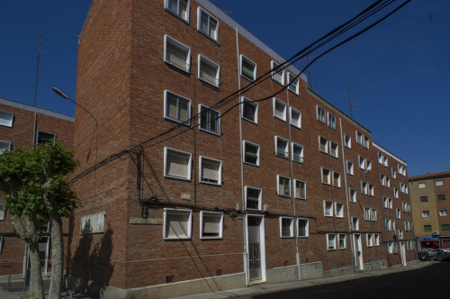 Friendly apartment close to Facultad de Derecho