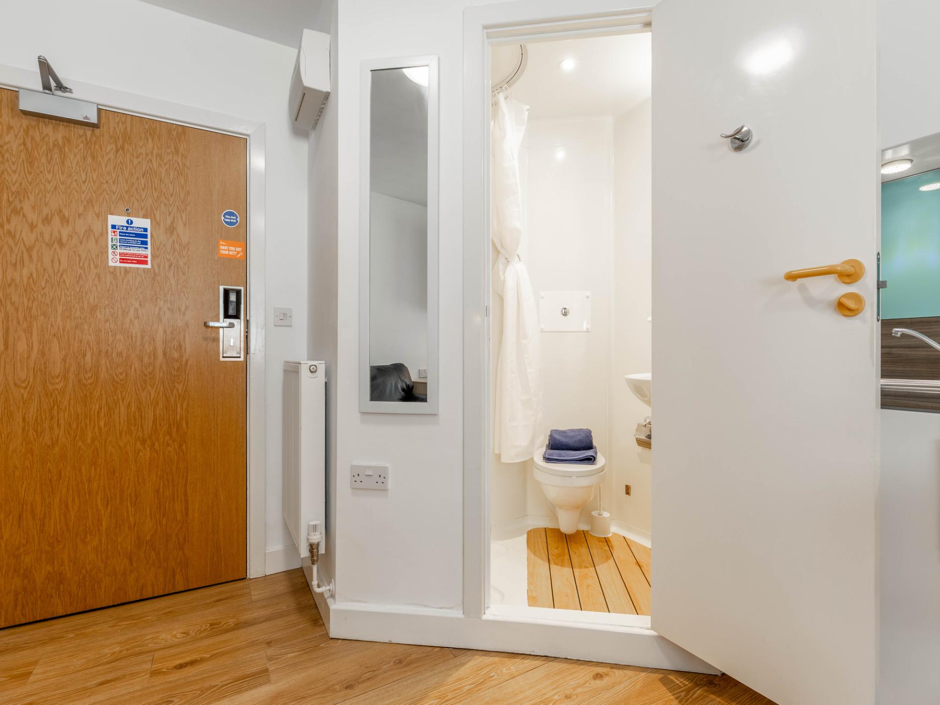  Classic Studio  -  Iron Bridge Studios  - Gallery -  1