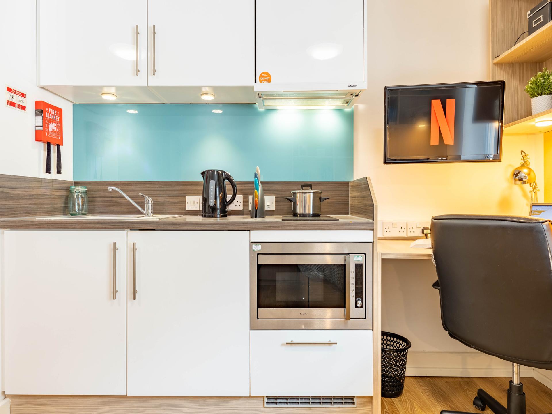  Classic Studio  -  Iron Bridge Studios  - Gallery -  9