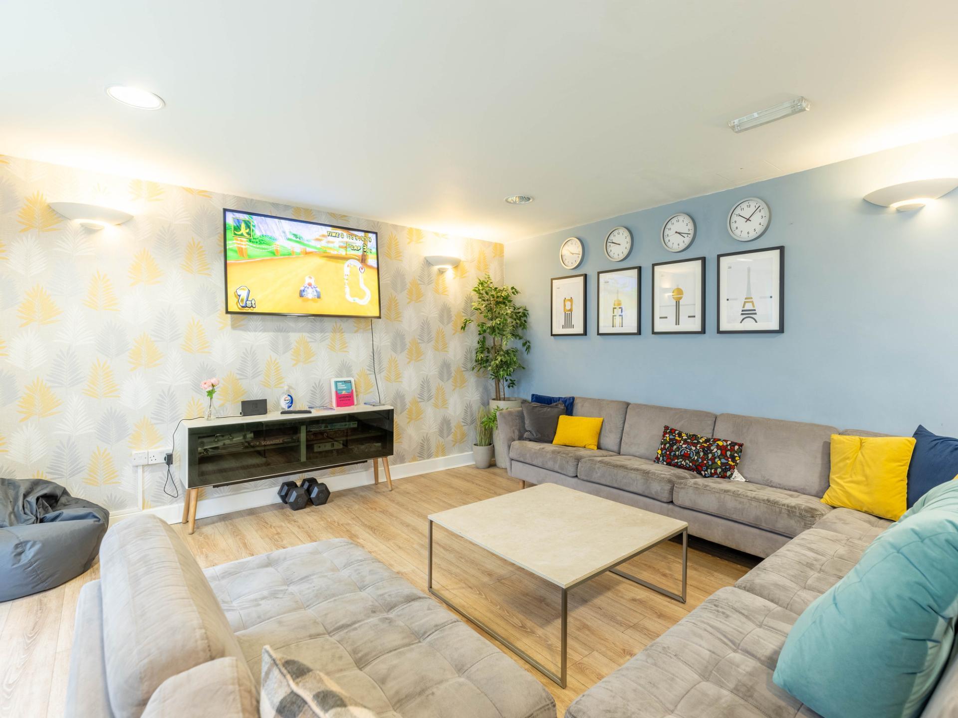  Classic Studio - Limited View  -  Iron Bridge Studios  - Gallery -  5