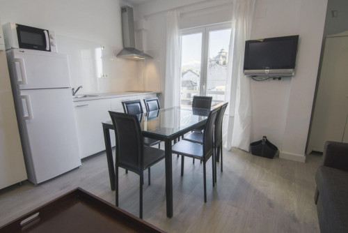 Modern 2-bedroom apartment near Catedral de Granada