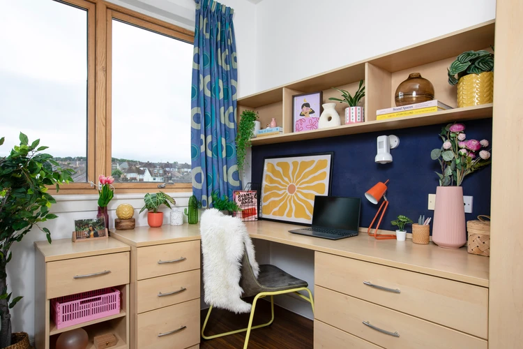  Small High Double Studio  -  Pier Quays  - Gallery -  2