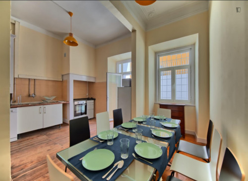 Luxurious 5 Bedroom apartment close to Miradouro do Monte Agudo