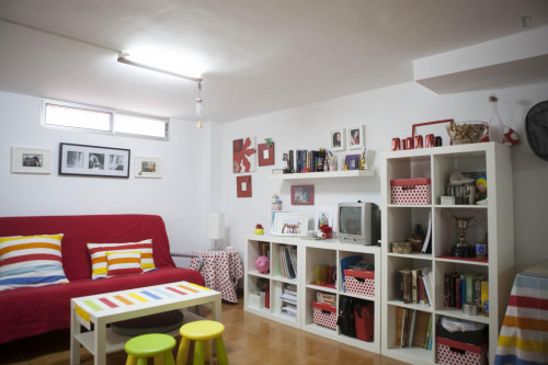 Wide twin bedroom in a great house, in Mairena del Aljarafe - Gallery - 20