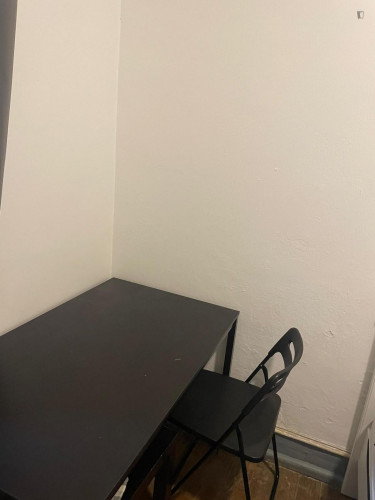 Nice single bedroom close to IST