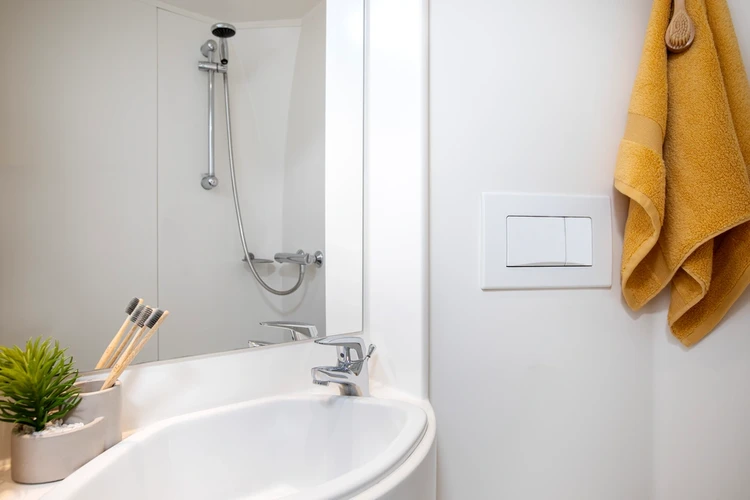  Medium Standard Double En-Suite  -  Orion Point  - Gallery -  2