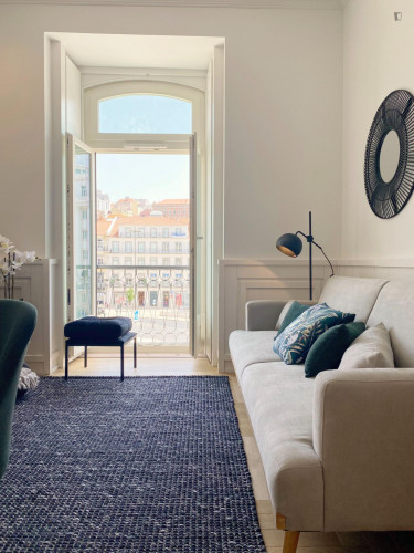 Luxury 1 Bedroom apartment close to Miradouro de São Pedro de Alcântara - Gallery - 13