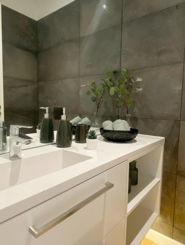 Luxury 1 Bedroom apartment close to Miradouro de São Pedro de Alcântara