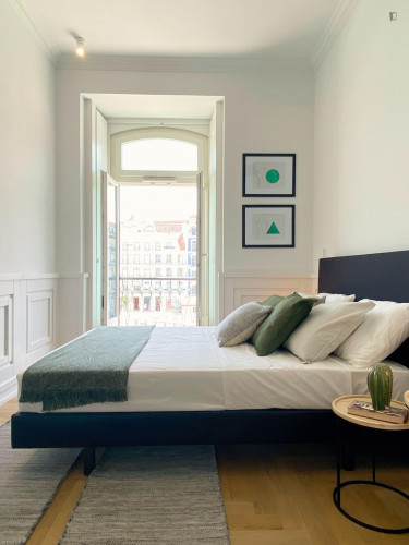 Luxury 1 Bedroom apartment close to Miradouro de São Pedro de Alcântara - Gallery - 19
