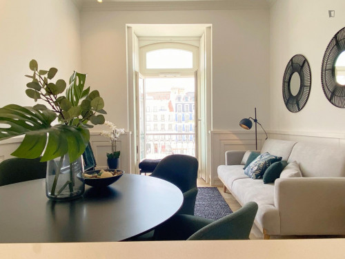 Luxury 1 Bedroom apartment close to Miradouro de São Pedro de Alcântara