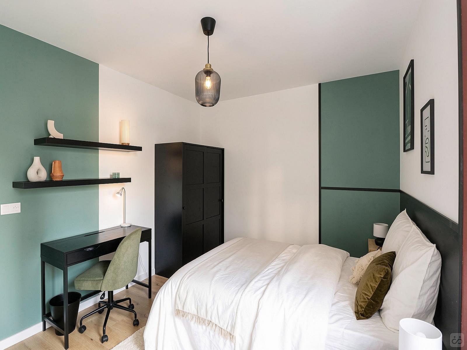  Rent This Beautiful 14 M² Bedroom  -  Beautiful Renovated Apt.. nearby north of Strasbourg with Groceries Stores  - Gallery -  3