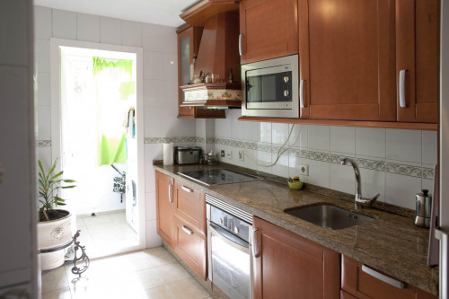 Suitable single bedroom in a 3-bedroom flat, in La Negrilla - Gallery - 8