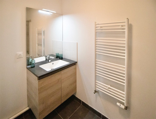 Beautiful 82 m² apartment in coliving in the Grand Parc district in Bordeaux