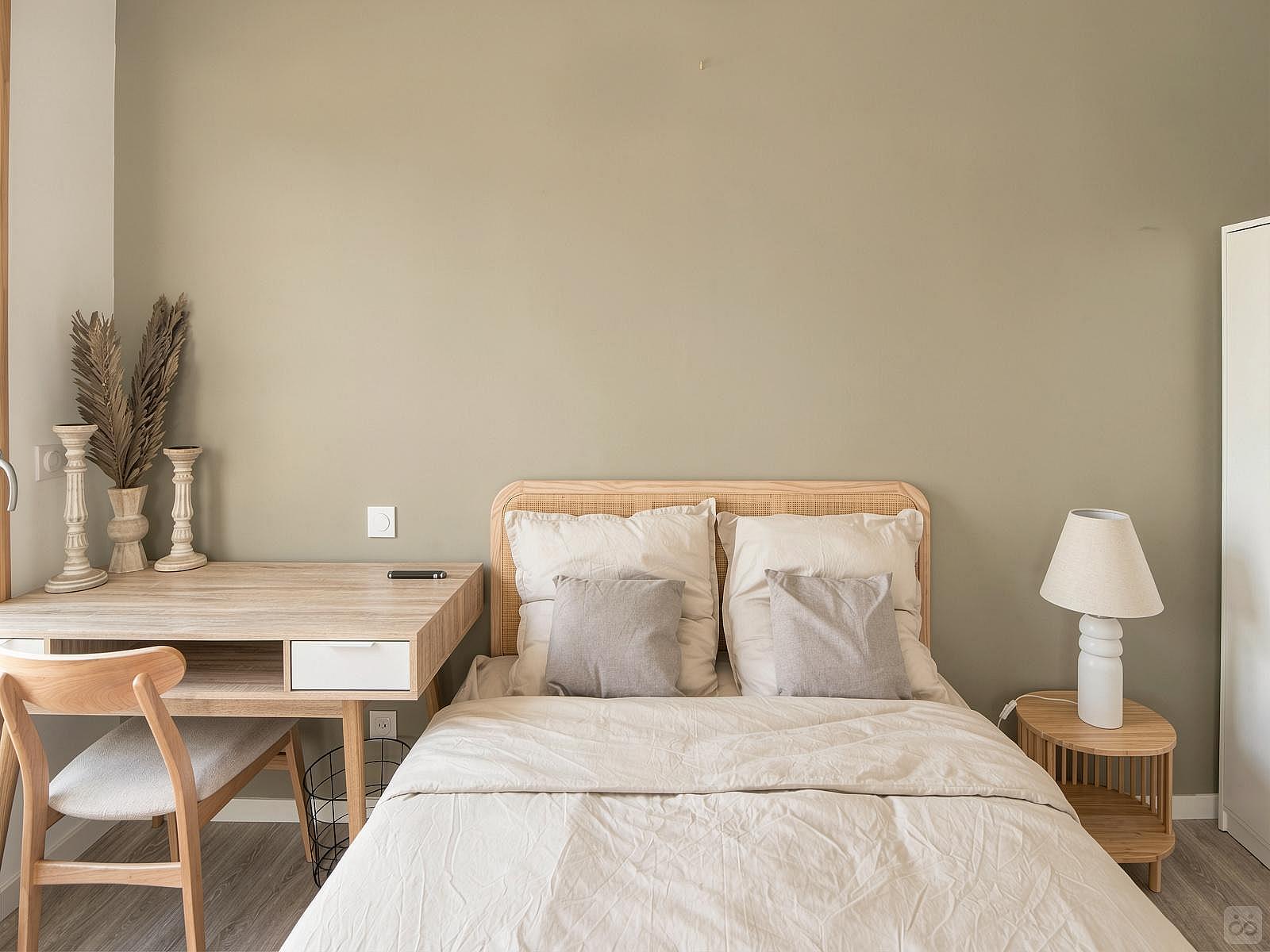 Move Into This 12 M² Room - 20