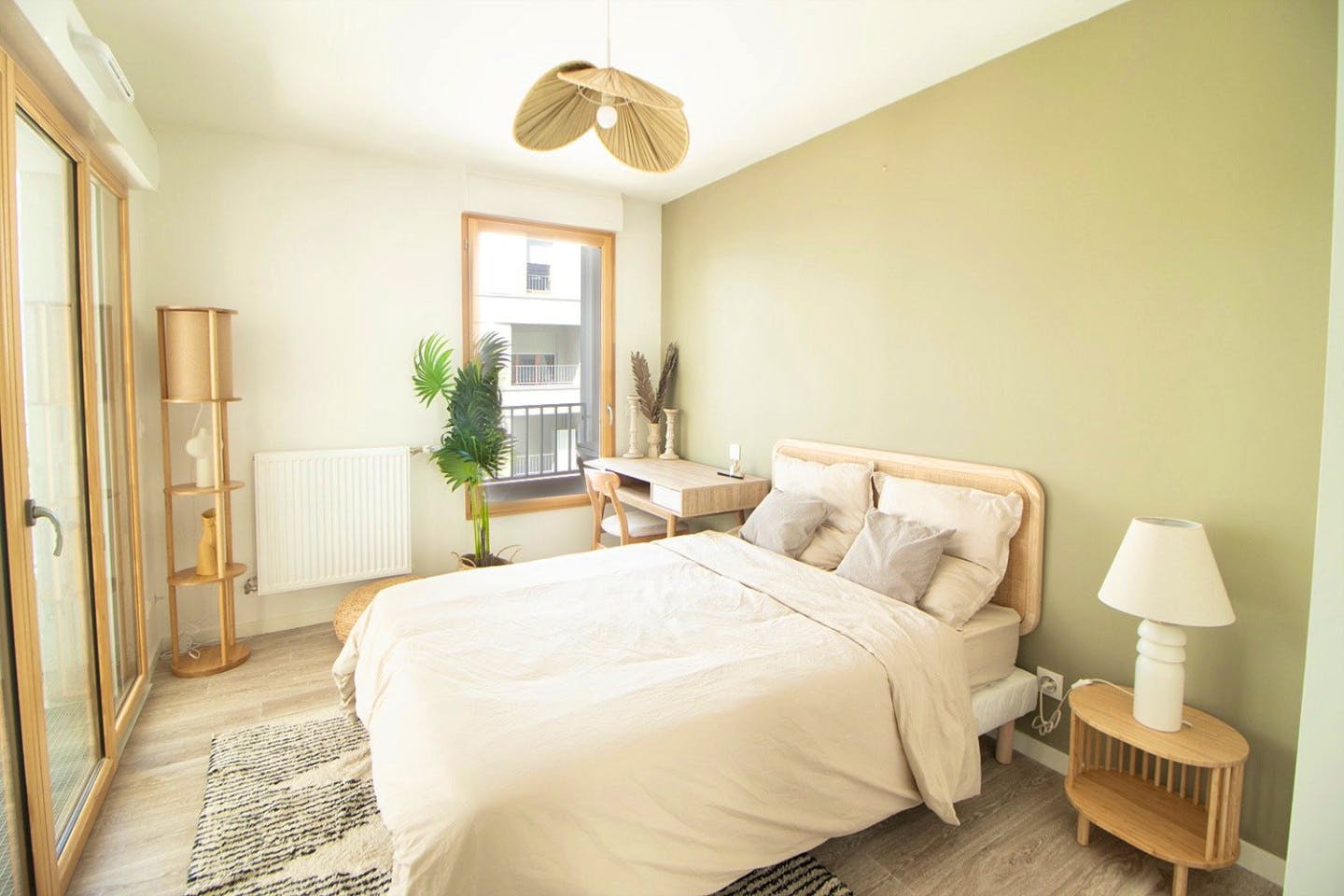 Move Into This 12 M² Room - 5