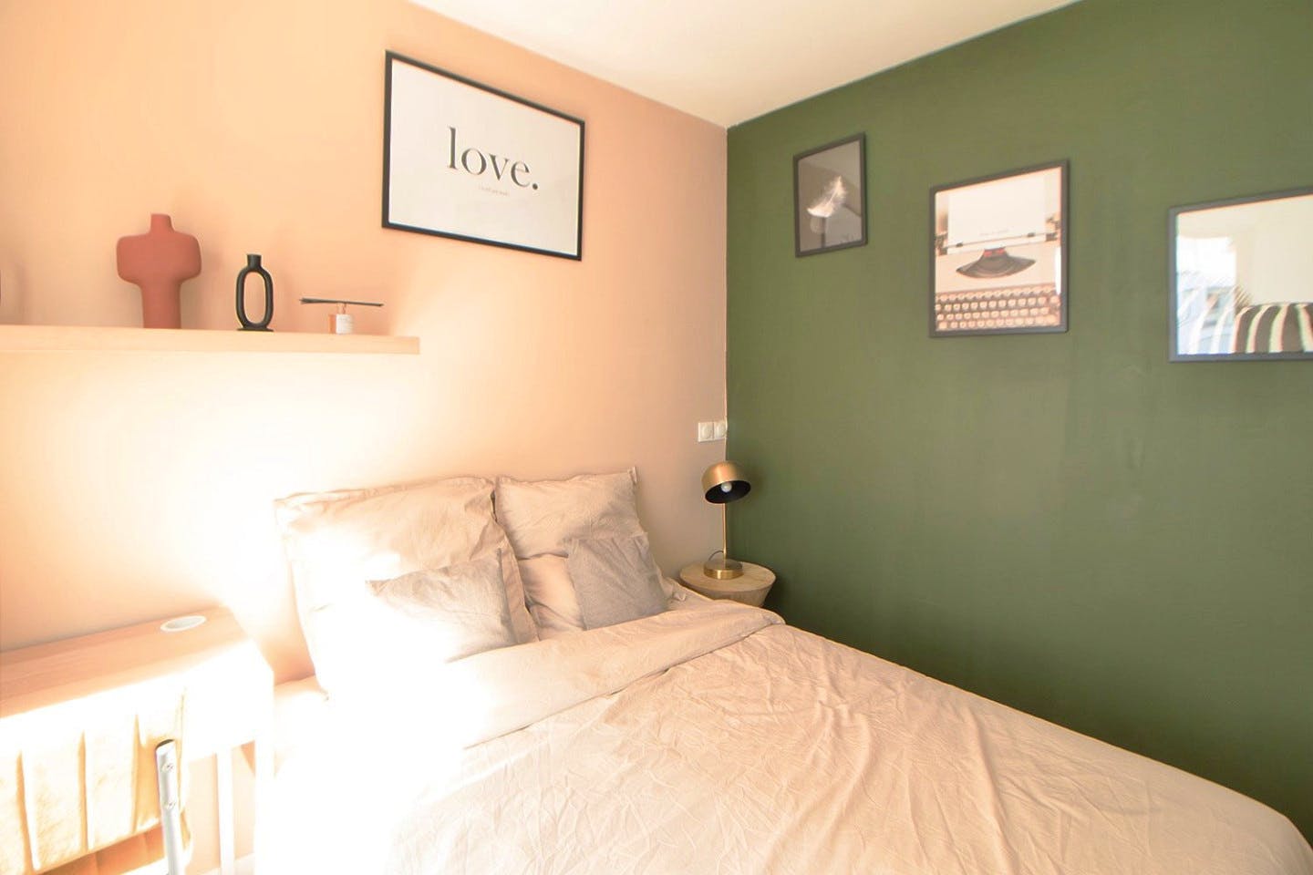 Move Into This Sophisticated 9 M² Room - 5