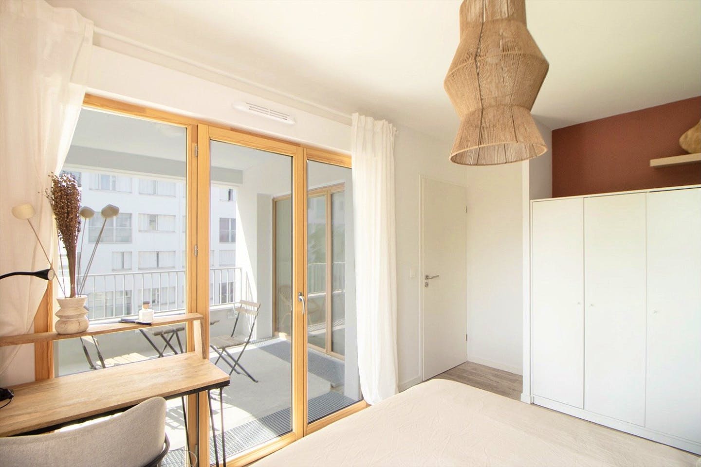 Move Into This Beautiful 12 M² Room - 8