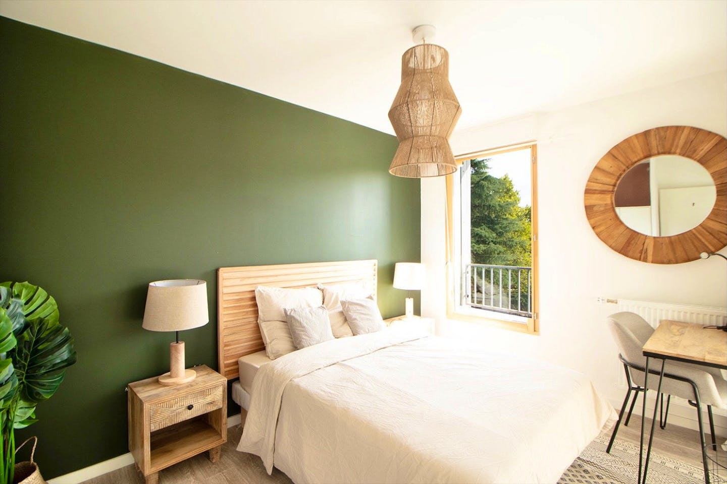 Move Into This Beautiful 12 M² Room - 7