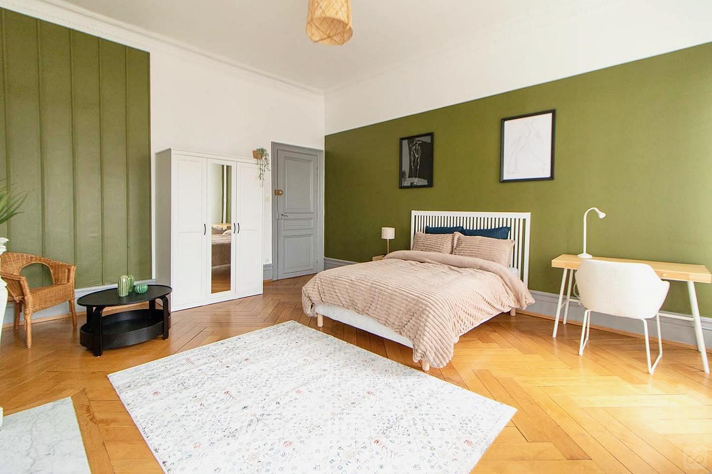 Move Into This Superbe 25 M² Coliving Room With Its Private Bathroom - 4