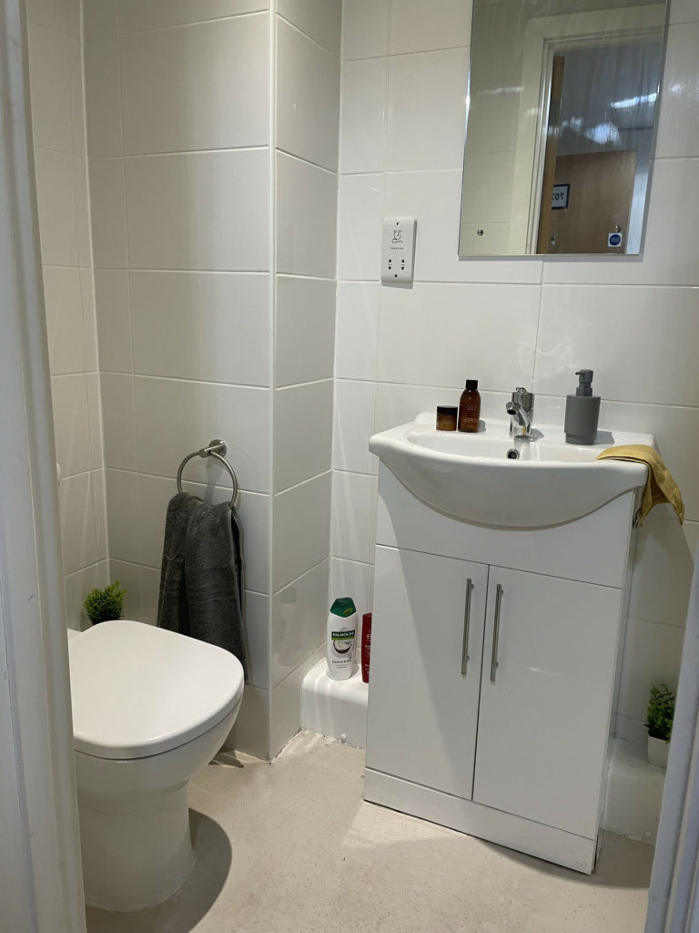 Premium En-Suite  -  Austin Hall  - Gallery -  8