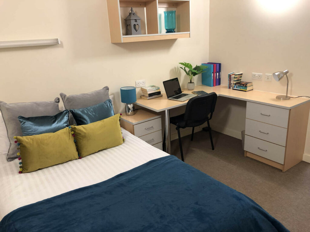  Deluxe Studio  -  Horton House  - Gallery -  5