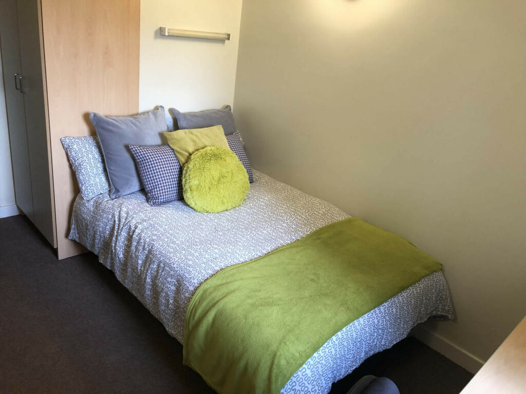  Ground Floor Premier En-Suite  -  Horton House  - Gallery -  4