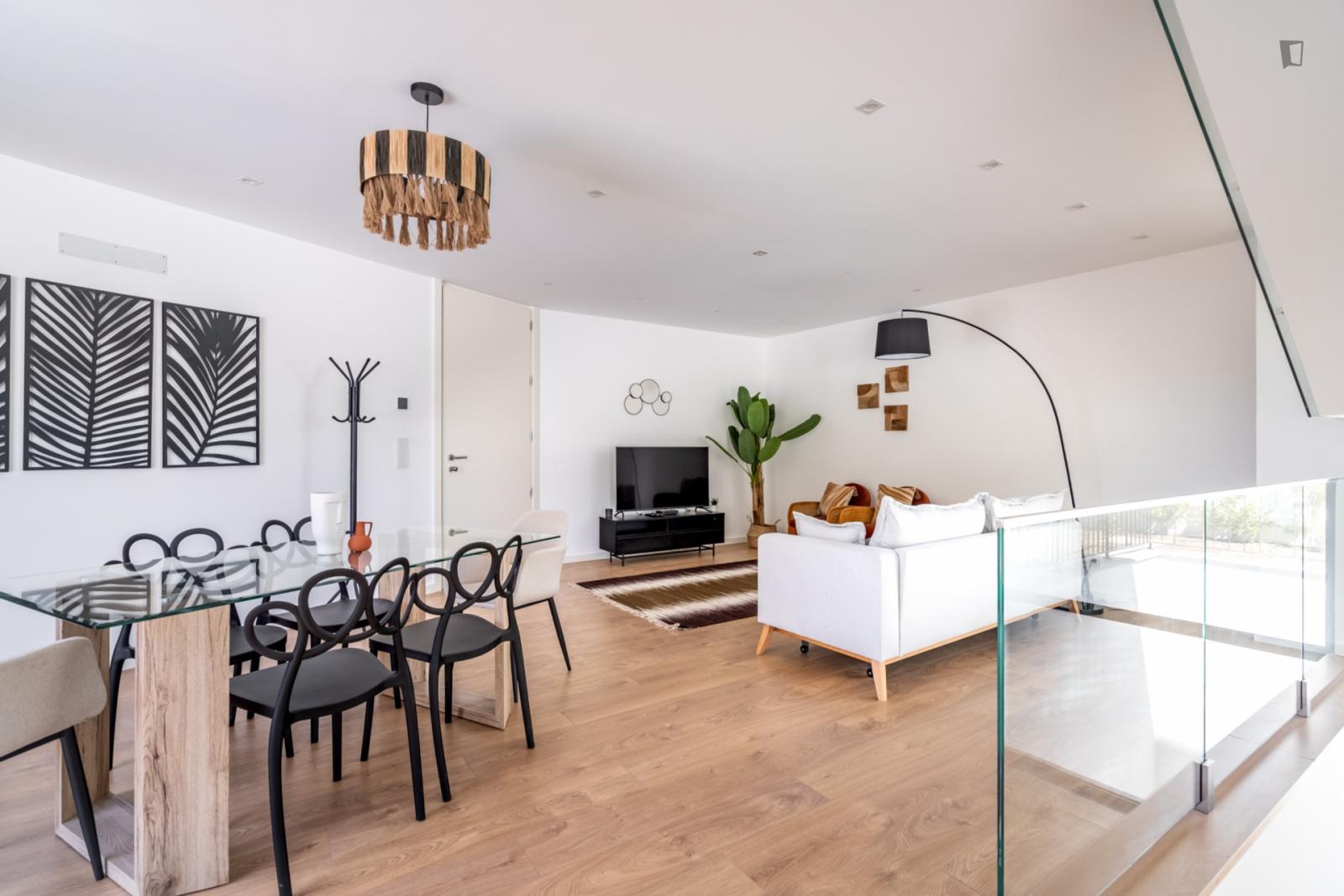Welcoming 3-Bedroom House In Cabriz - 1
