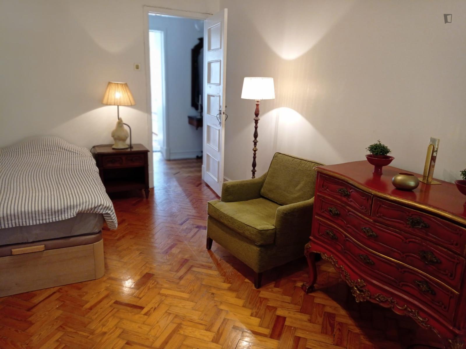  Comfy Single Bedroom Close To Arroios Metro Station  -  Comfy single bedroom close to Arroios metro station  - Gallery -  1
