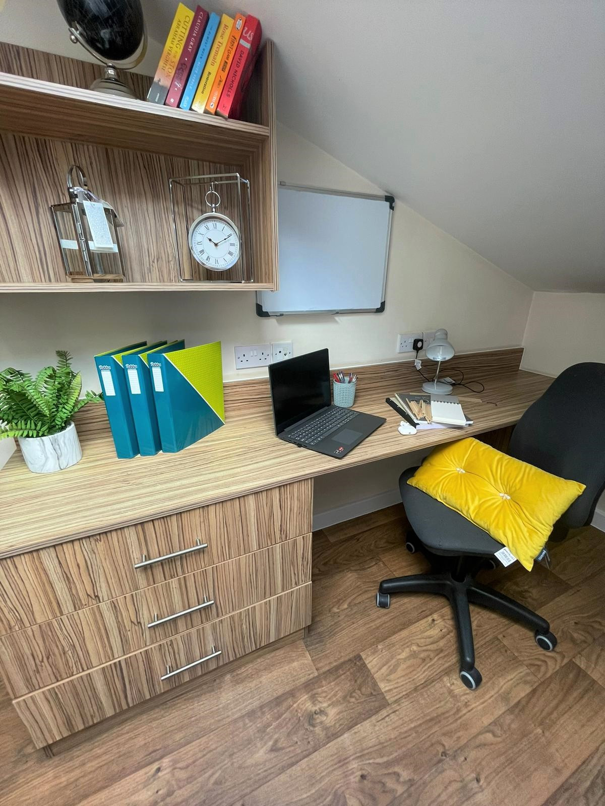  Deluxe Skylight En-Suite  -  Waterside Court  - Gallery -  21