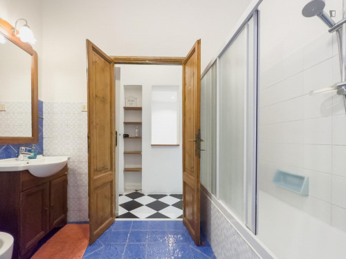 2-bedroom apartment - Gallery - 7