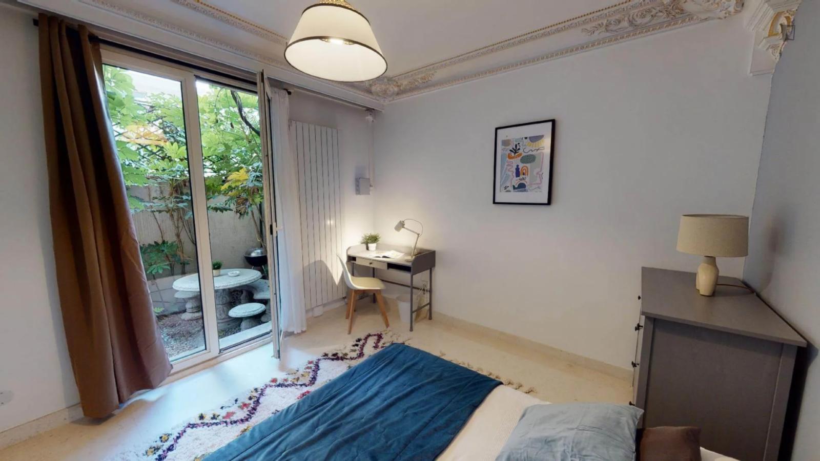  Bright Double Bedroom In Levallois-Perret  -  Bright double bedroom in Levallois-Perret  - Gallery -  1