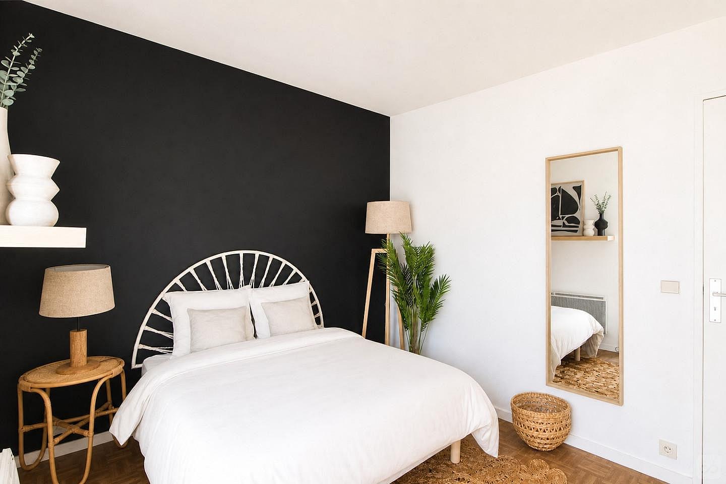 Move Into This 14 M² Large Room - 3