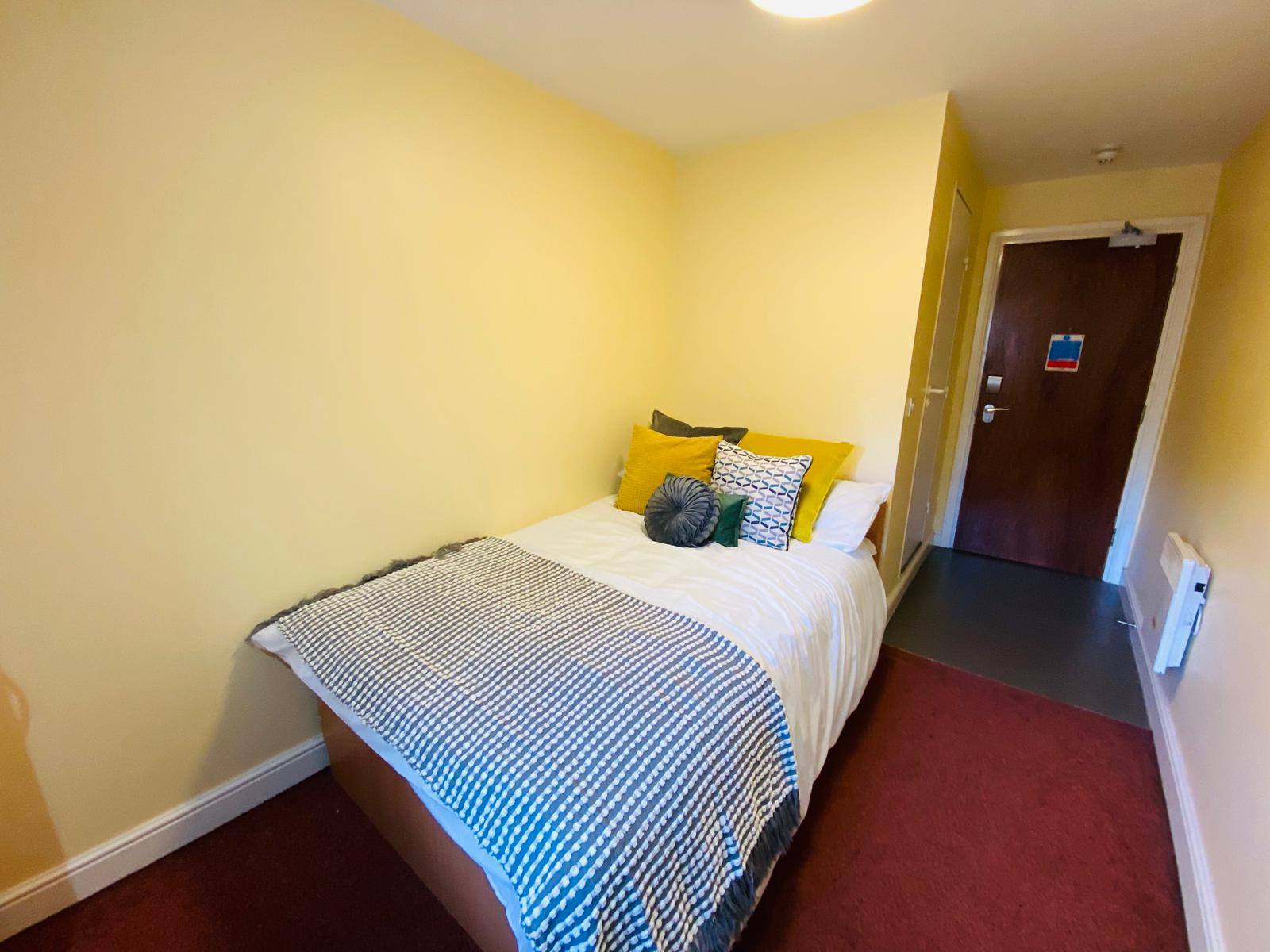  Deluxe En-Suite  -  Longside House  - Gallery -  54