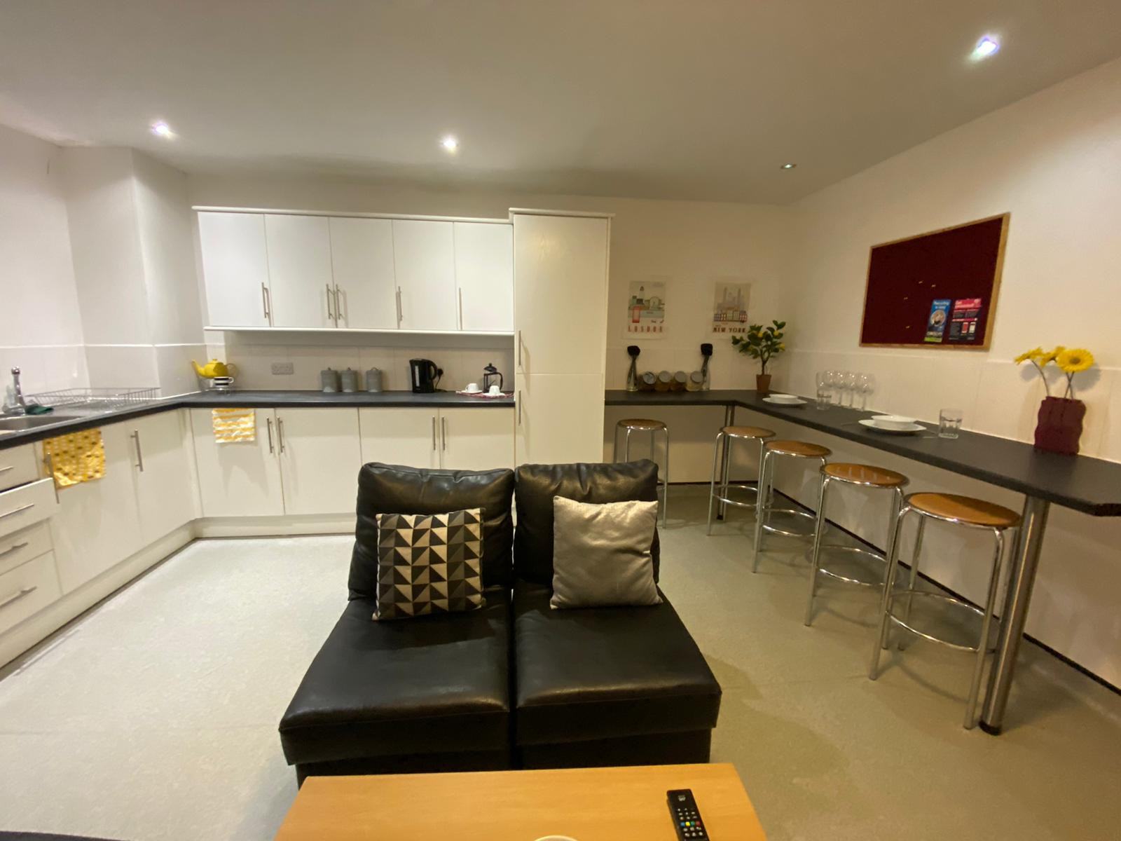  Deluxe En-Suite  -  Longside House  - Gallery -  27