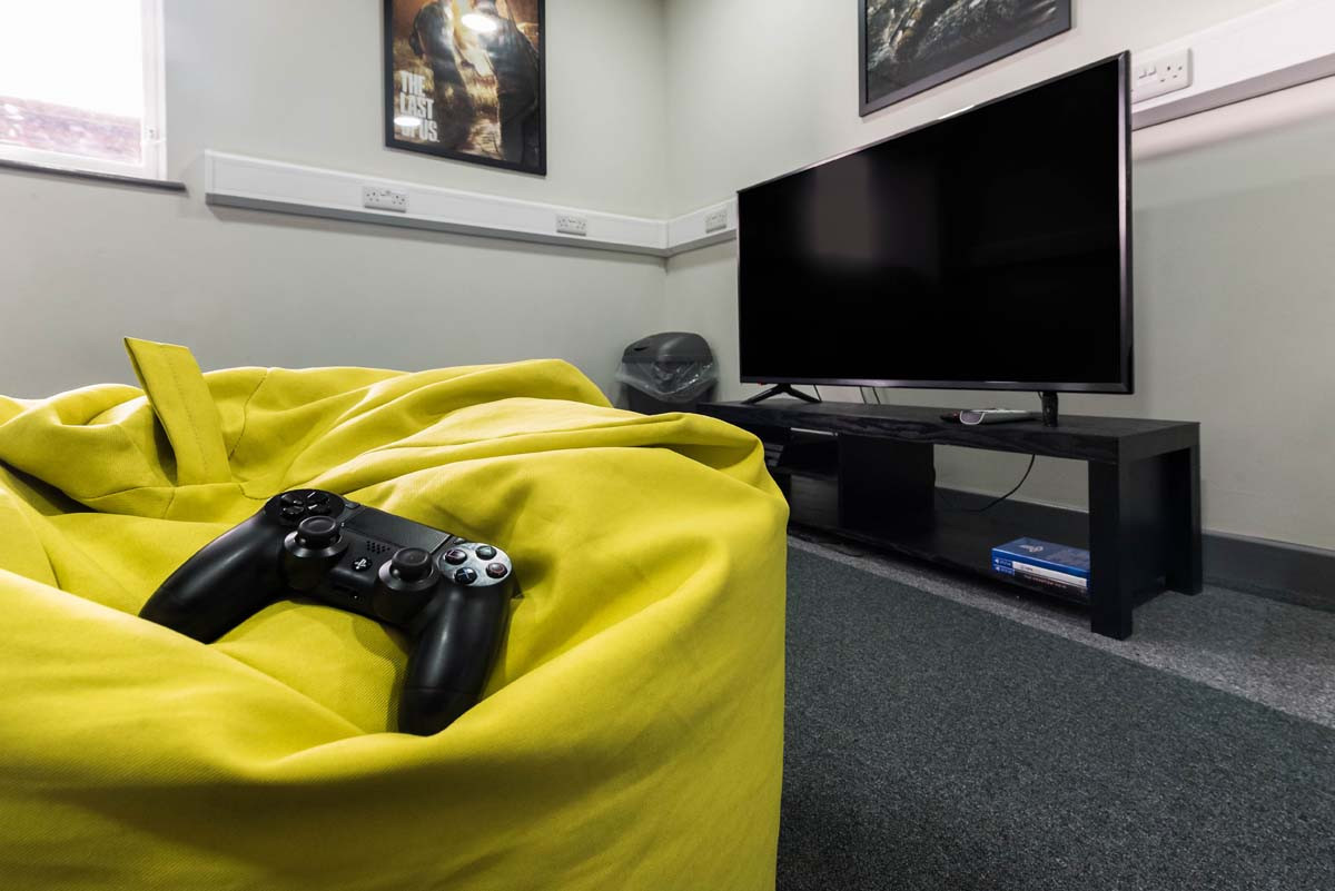  Deluxe Studio, Poulson House  -  Stoke Student Village  - Gallery -  16