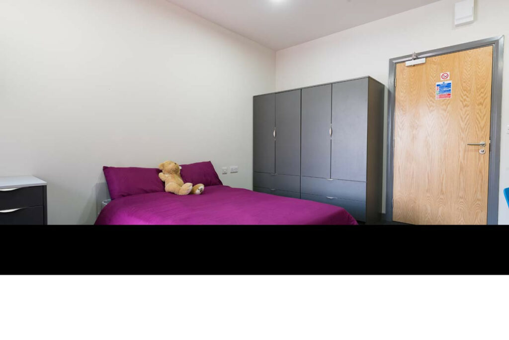  Premier Studio, Poulson House  -  Stoke Student Village  - Gallery -  7