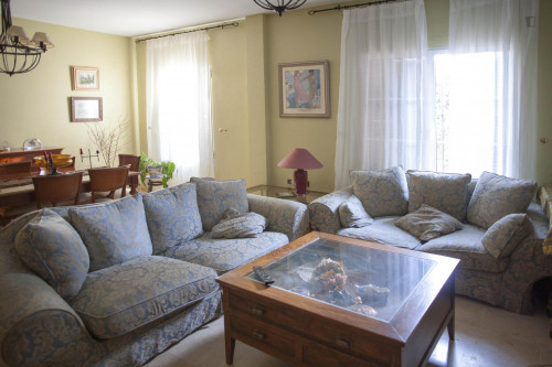 Comfy single bedroom in a house with swimming pool near Sanlúcar la Mayor - Gallery - 14