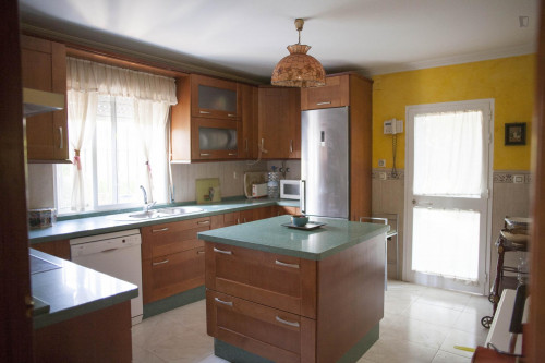 Comfy single bedroom in a house with swimming pool near Sanlúcar la Mayor - Gallery - 10