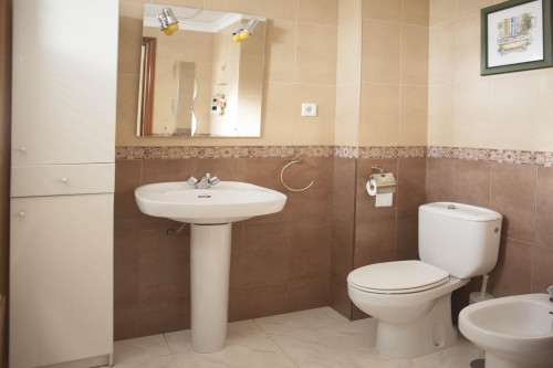 Comfy single bedroom in a house with swimming pool near Sanlúcar la Mayor - Gallery - 6