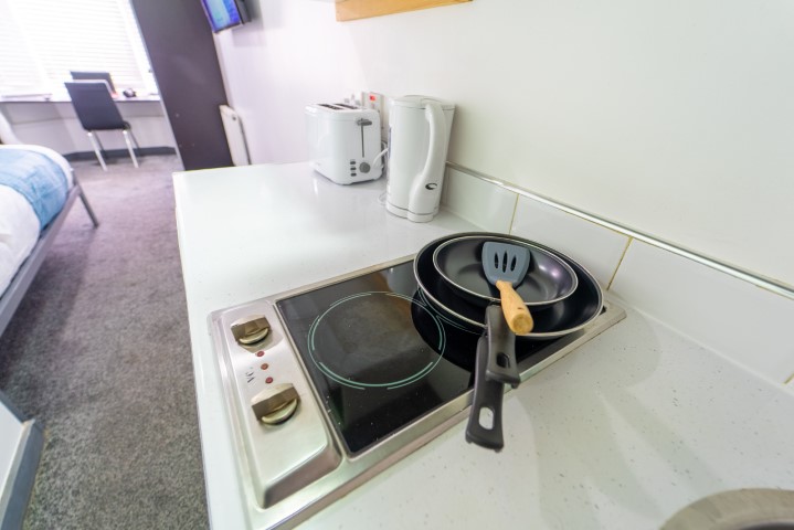  Studio Standard  -  24 Dale Road  - Gallery -  10