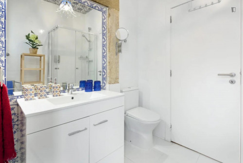 Delightful 1-bedroom apartment in Lapa - Gallery - 7