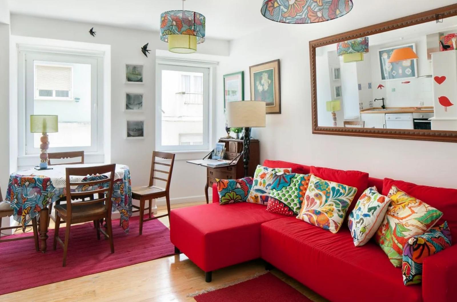 Colourful 1-Bedroom Apartment In Rato - 1